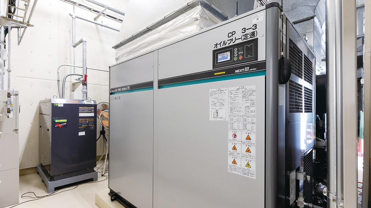 Máy nén khí Hitachi cho dây chuyền cắt laser